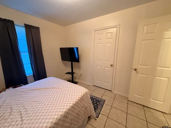 $480,000 | 904-910 Tabb Street, Mount Pleasant, TX 75455