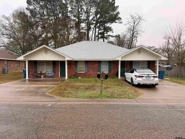 $480,000 | 904-910 Tabb Street, Mount Pleasant, TX 75455
