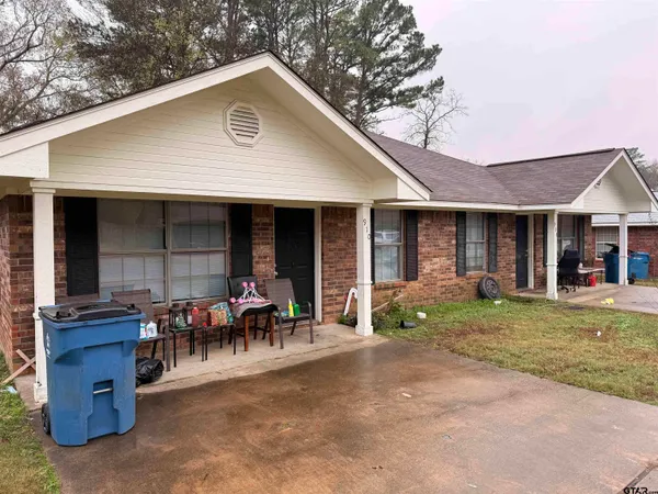 $480,000 | 904-910 Tabb Street, Mount Pleasant, TX 75455