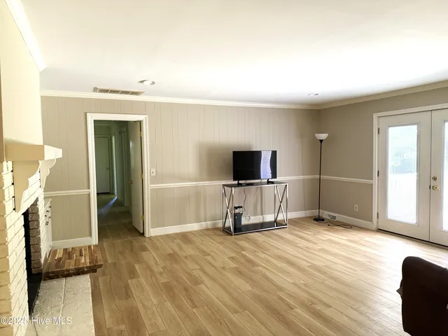 $265,000 | 2105 Dallas Drive, Kinston, NC 28504