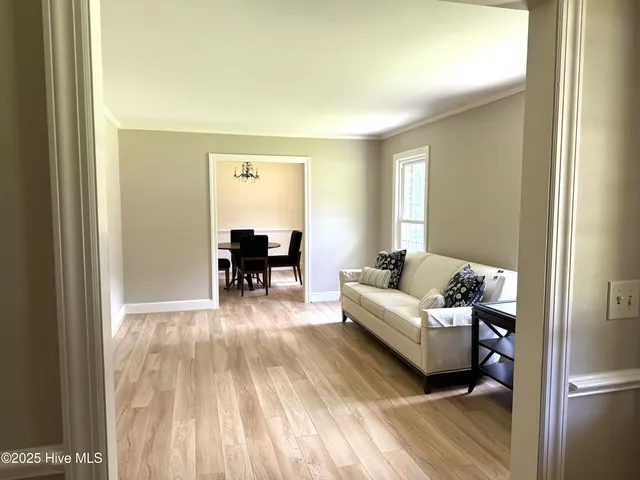 $265,000 | 2105 Dallas Drive, Kinston, NC 28504