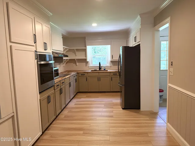 $265,000 | 2105 Dallas Drive, Kinston, NC 28504