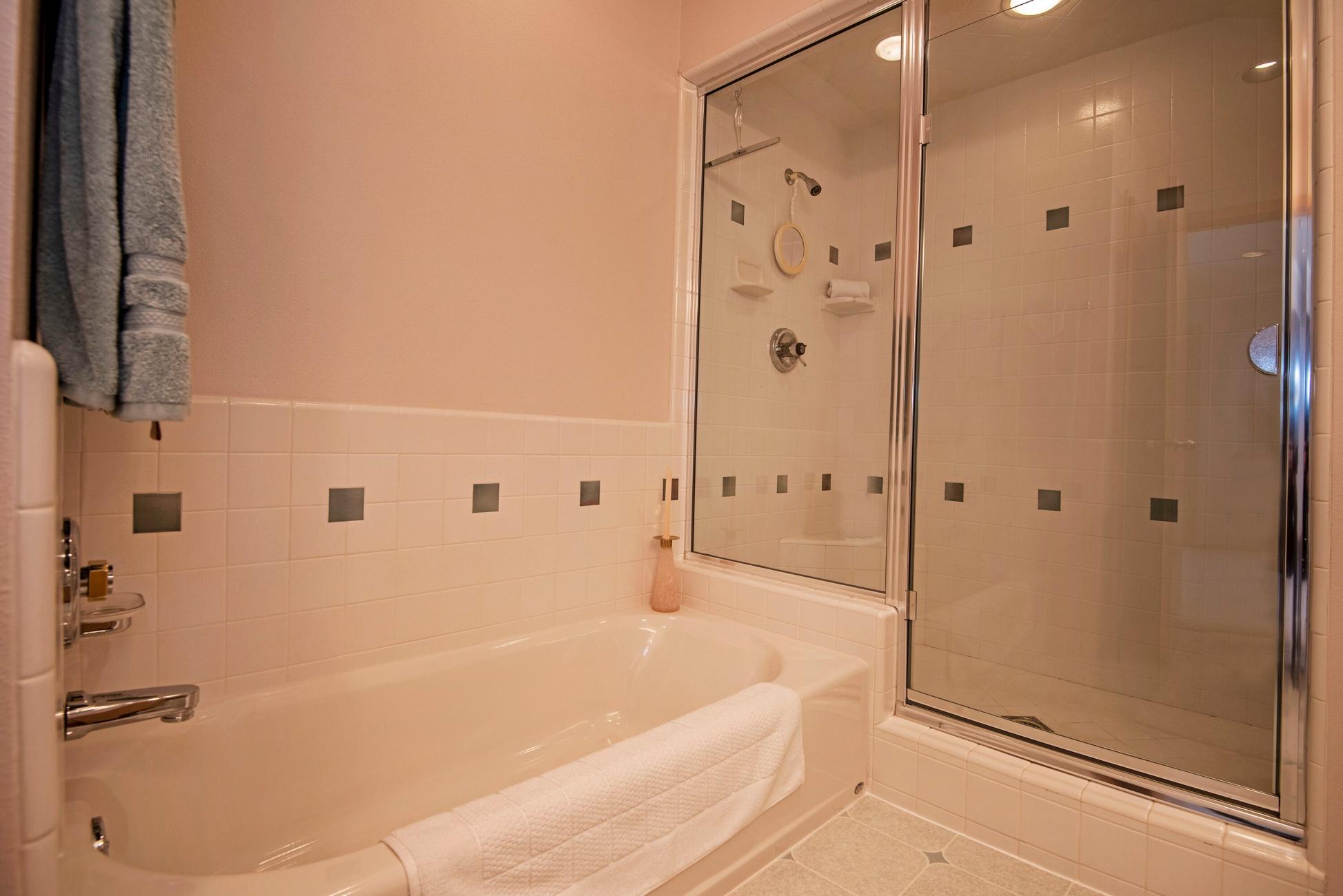 18168 Oregon Loop Sunriver, OR 97707 - Photo 26 of 34 batch_18168 Oregon Loop Sunriver OR-prin