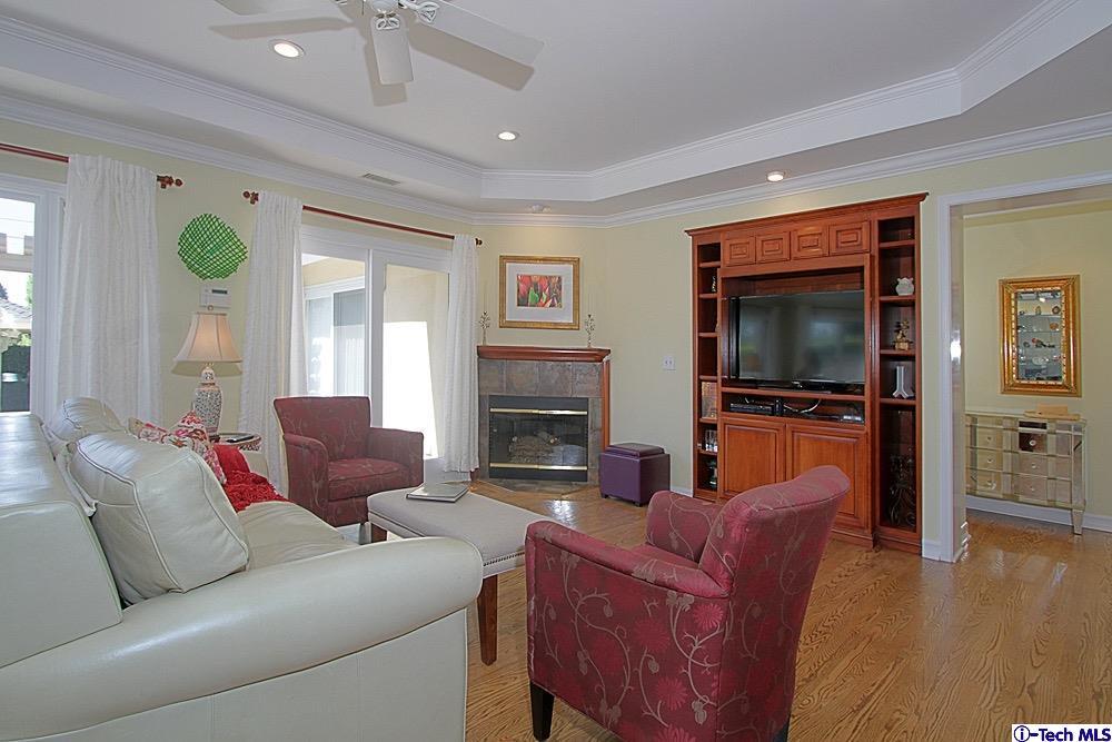 3690 Newhaven Road Pasadena, CA 91107 - Photo 13 of 21 a living room with furniture and a flat screen tv