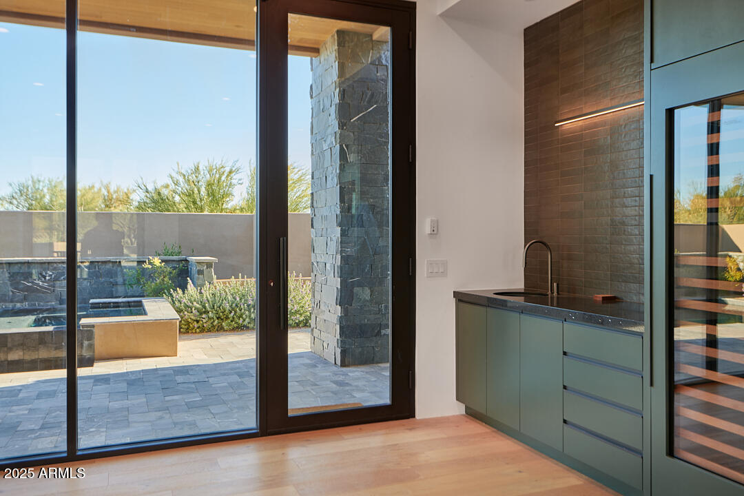 10249 East Joy Ranch Road Scottsdale, AZ 85262 - Photo 16 of 57 Wet Bar