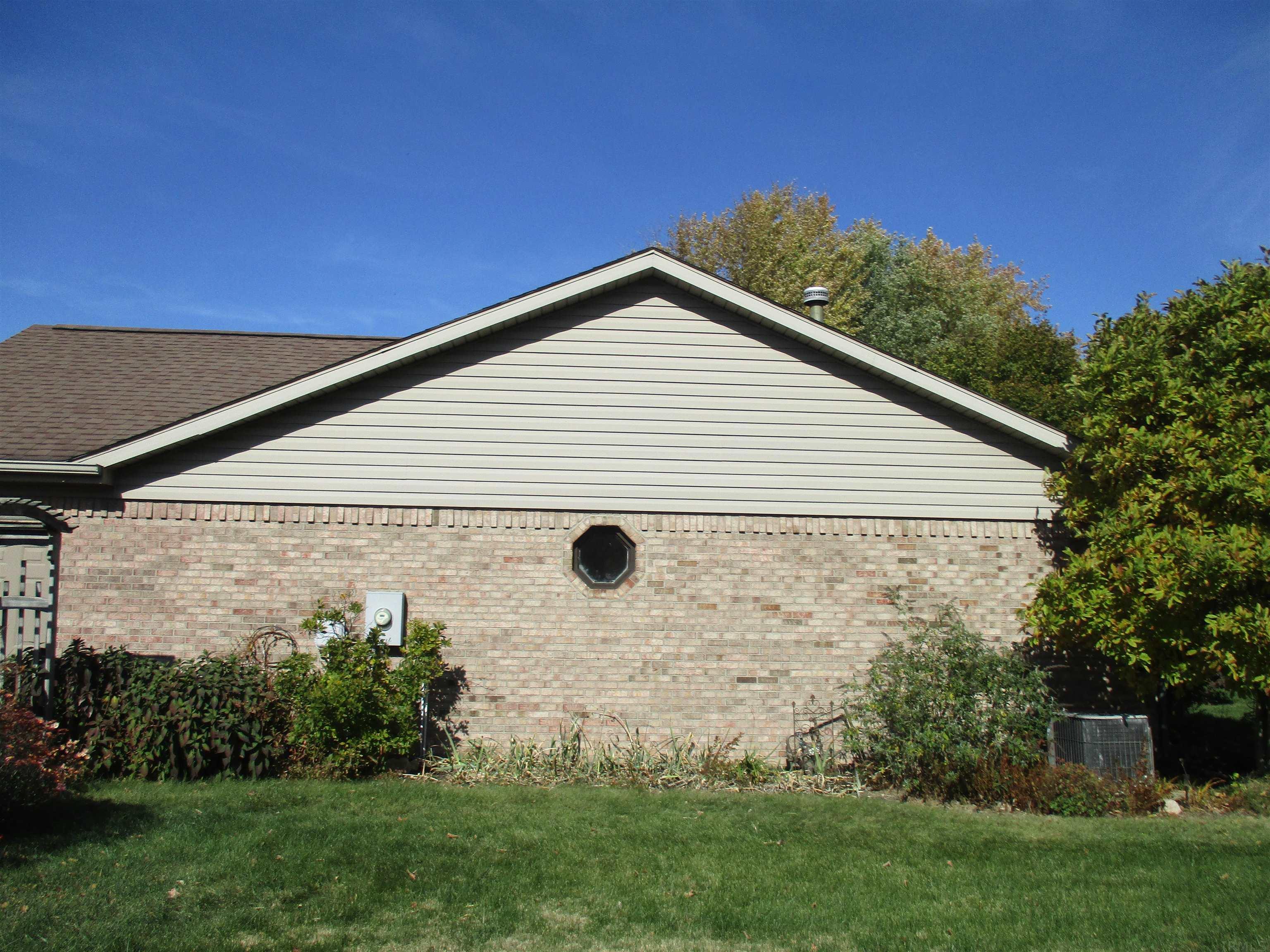 1843 East Roundabout Road Monticello, IN 47960 - Photo 27 of 33 Gallery Image 27