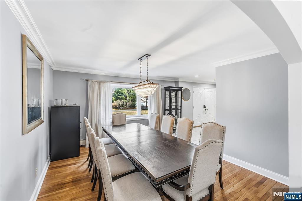 8 Split Rock Road Upper Saddle River, NJ 07458 - Photo 17 of 40