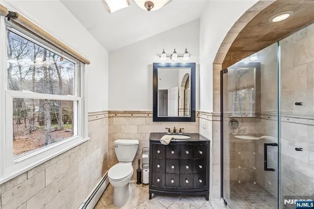 $6,500 | 8 Split Rock Road, Upper Saddle River, NJ 07458