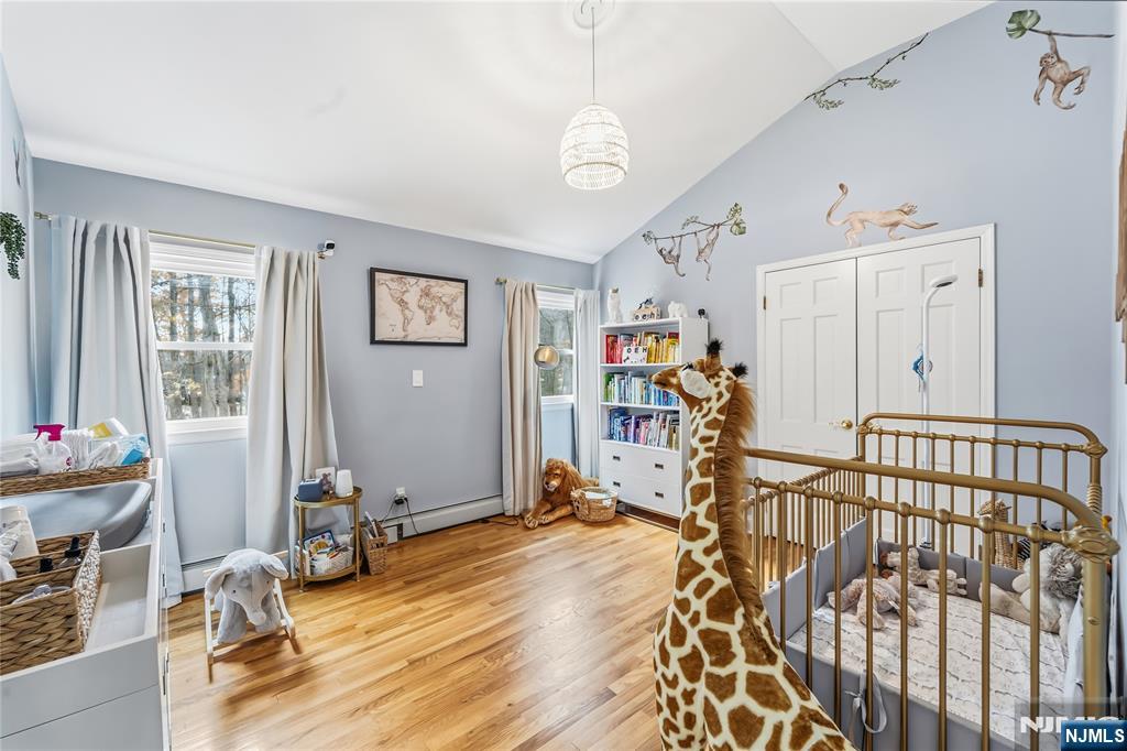 8 Split Rock Road Upper Saddle River, NJ 07458 - Photo 34 of 40