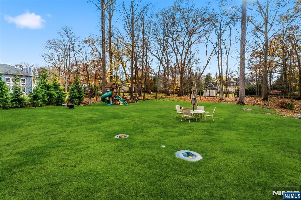 8 Split Rock Road Upper Saddle River, NJ 07458 - Photo 40 of 40