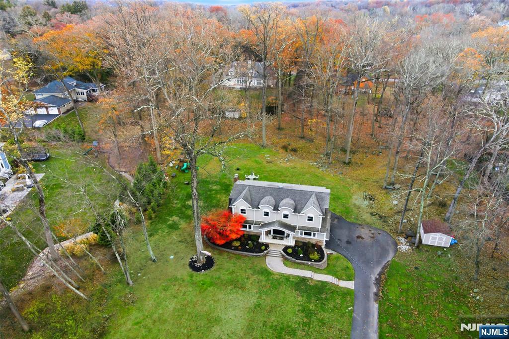 8 Split Rock Road Upper Saddle River, NJ 07458 - Photo 6 of 40
