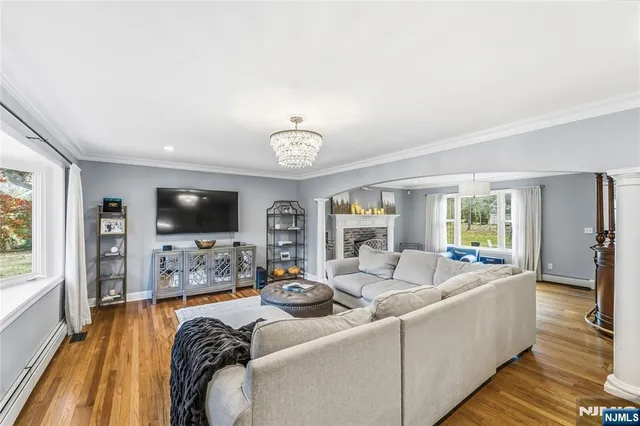 $6,500 | 8 Split Rock Road, Upper Saddle River, NJ 07458