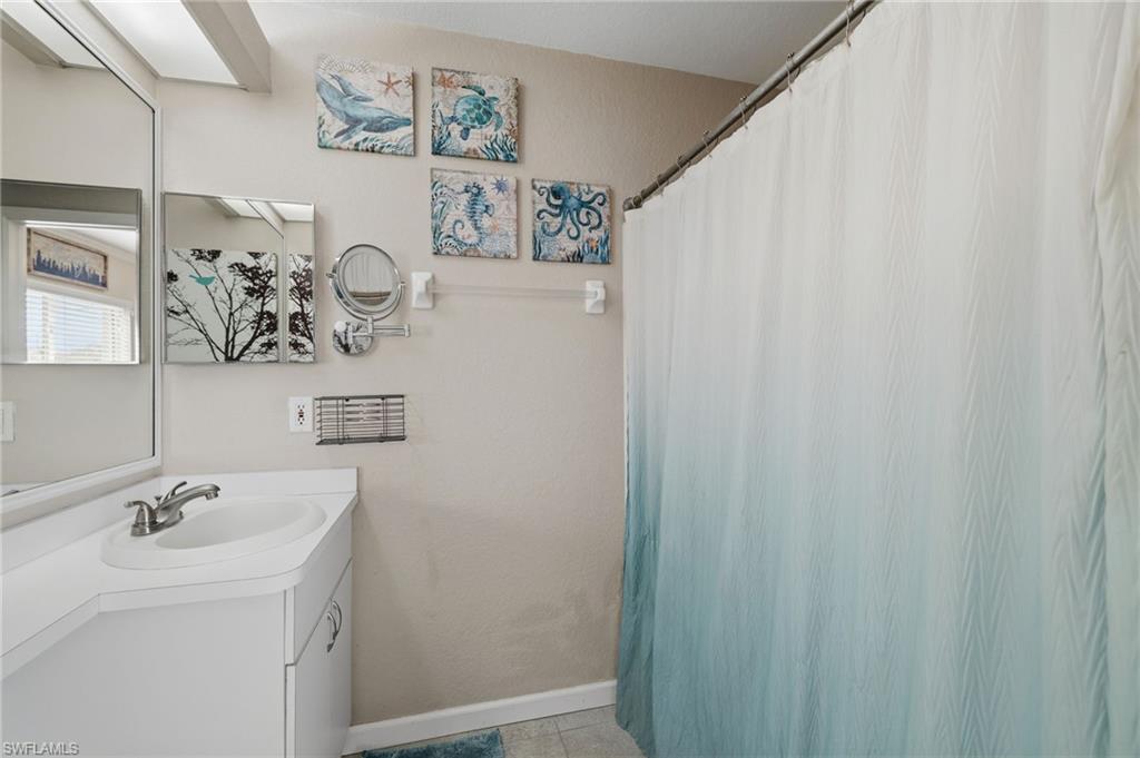 5490 27th Avenue Southwest Naples, FL 34116 - Photo 16 of 33