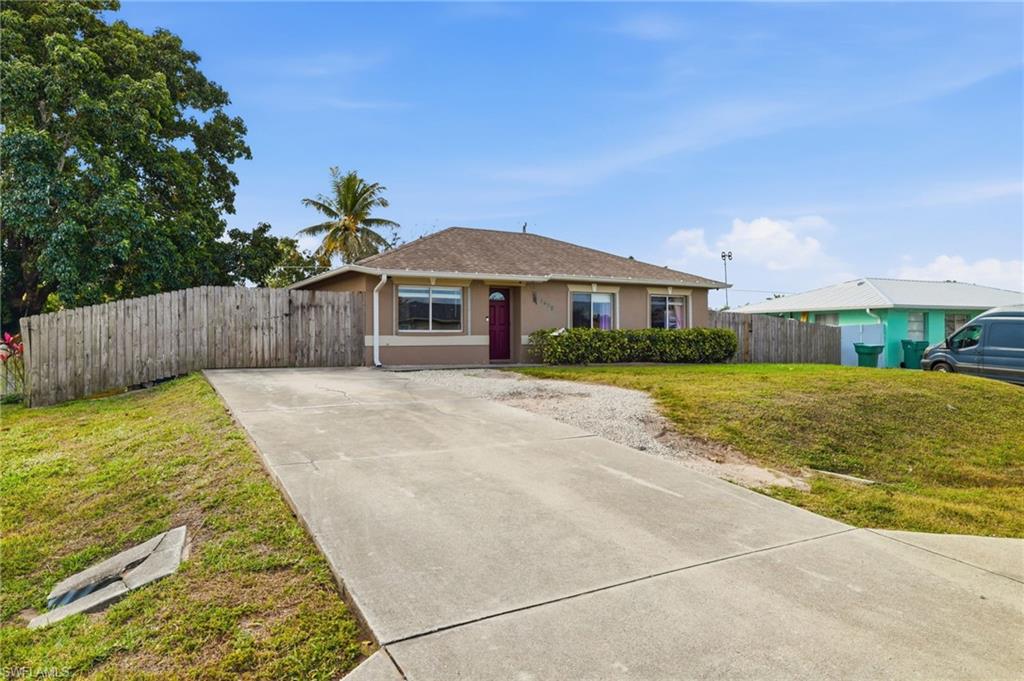 5490 27th Avenue Southwest Naples, FL 34116 - Photo 28 of 33