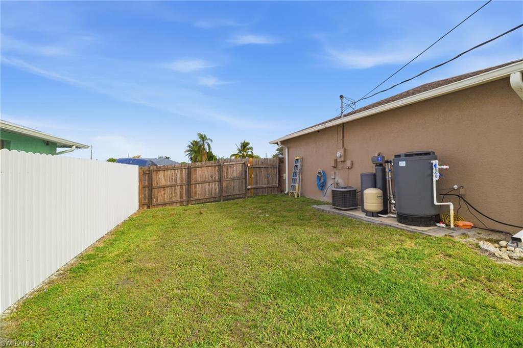 5490 27th Avenue Southwest Naples, FL 34116 - Photo 30 of 33