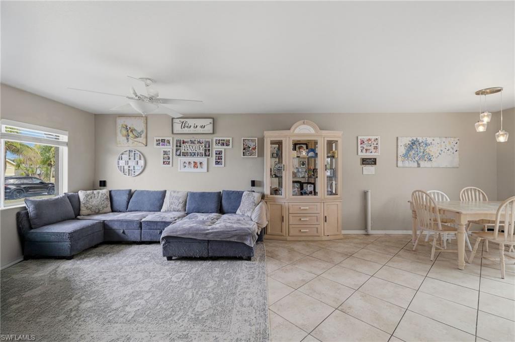 5490 27th Avenue Southwest Naples, FL 34116 - Photo 3 of 33