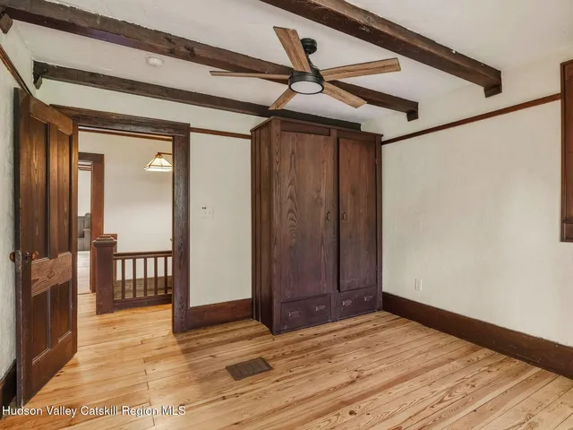 a view of a entryway