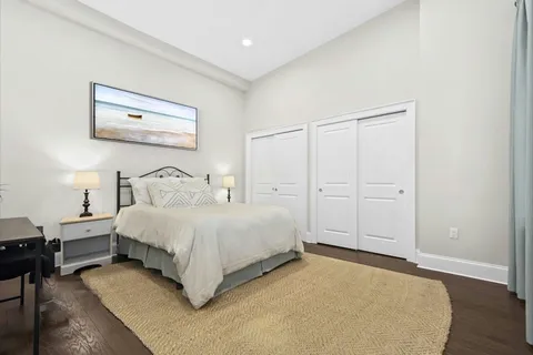 $999,999 | 616 East 4th Street, Unit 204, Boston, MA 02127