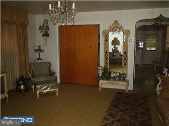 629 Cheswick Road Philadelphia, PA 19128 - Photo 7 of 8