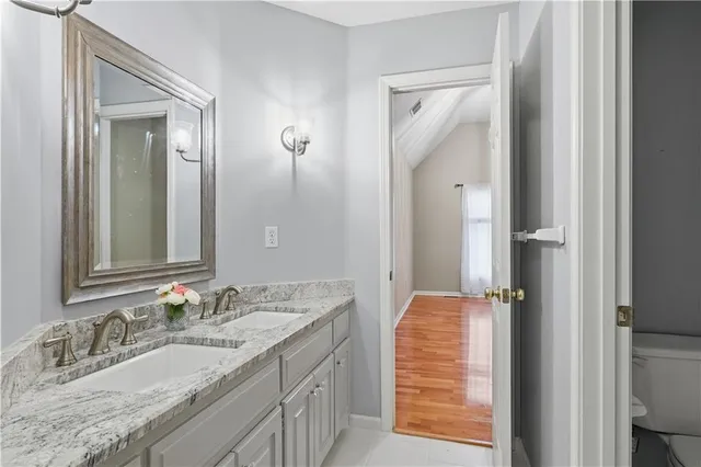 $675,000 | 14213 Parkhill, Overland Park, KS 66221