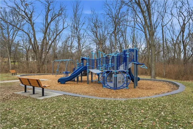 $675,000 | 14213 Parkhill, Overland Park, KS 66221