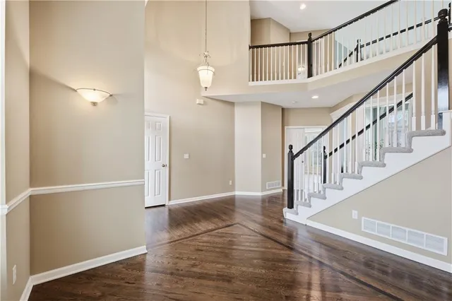 $675,000 | 14213 Parkhill, Overland Park, KS 66221