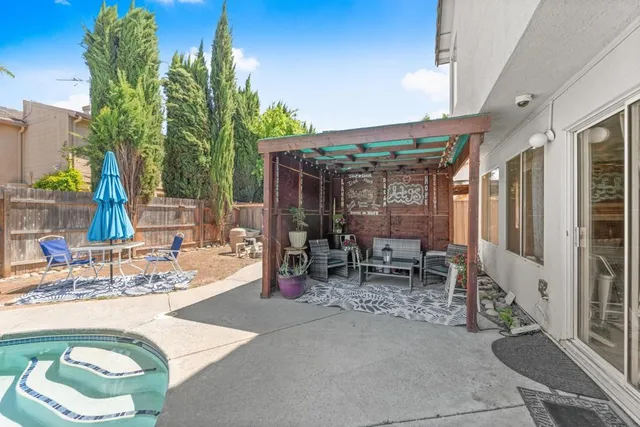 $595,000 | 813 Sugar Pine Drive, Lathrop, CA 95330