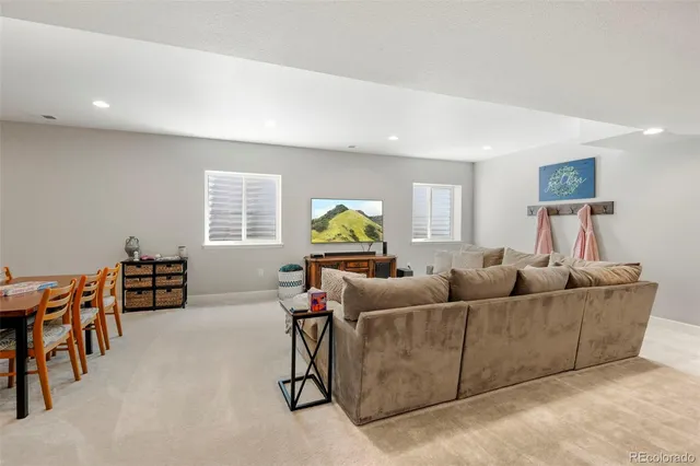 $1,175,000 | 7000 South White Crow Way, Aurora, CO 80016