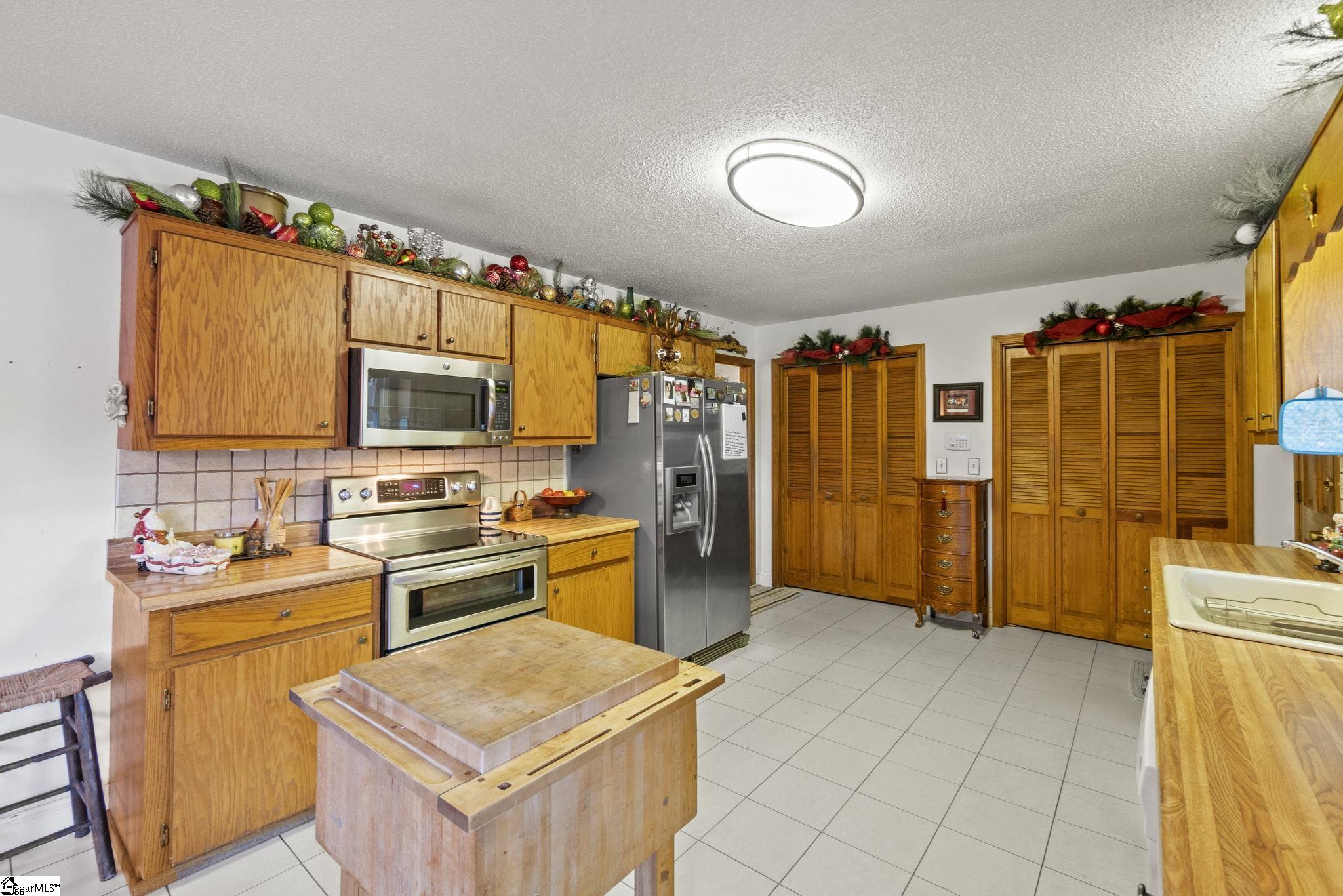 2809 Midway Road Anderson, SC 29621 - Photo 11 of 36 Gallery Image 11