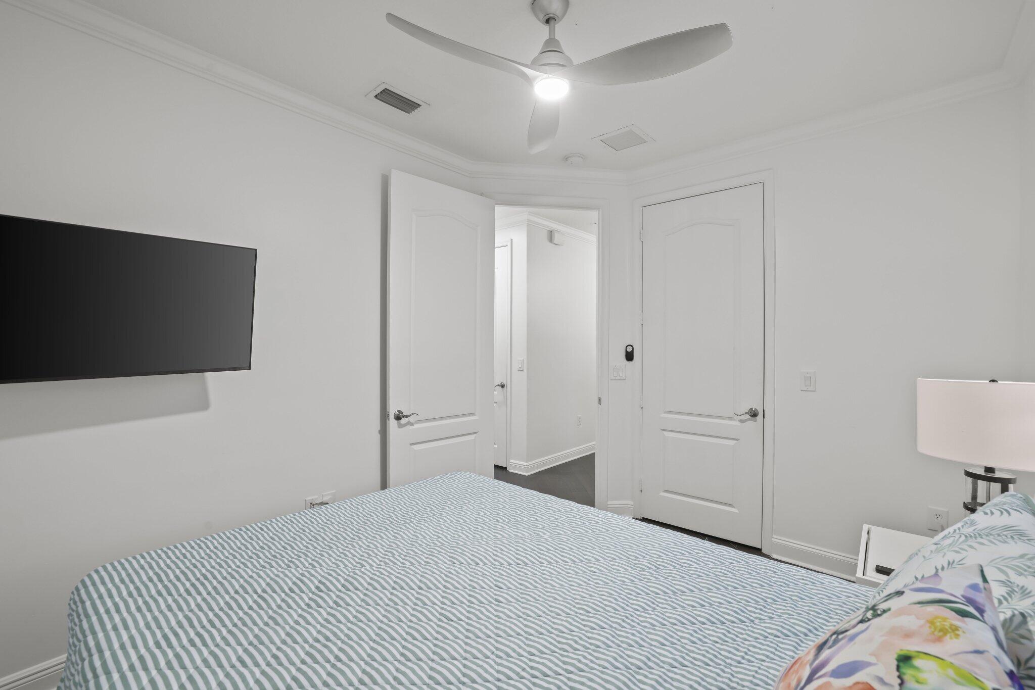 616 Northwest 38th Circle Boca Raton, FL 33431 - Photo 11 of 55 616 NW 38th Cir - 11.jpg-SMALL