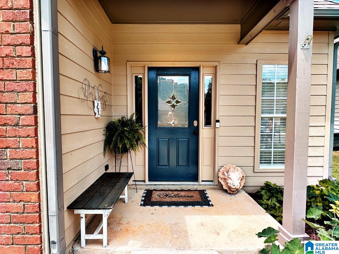968 Savannah Lane Calera, AL 35040 - Photo 2 of 38