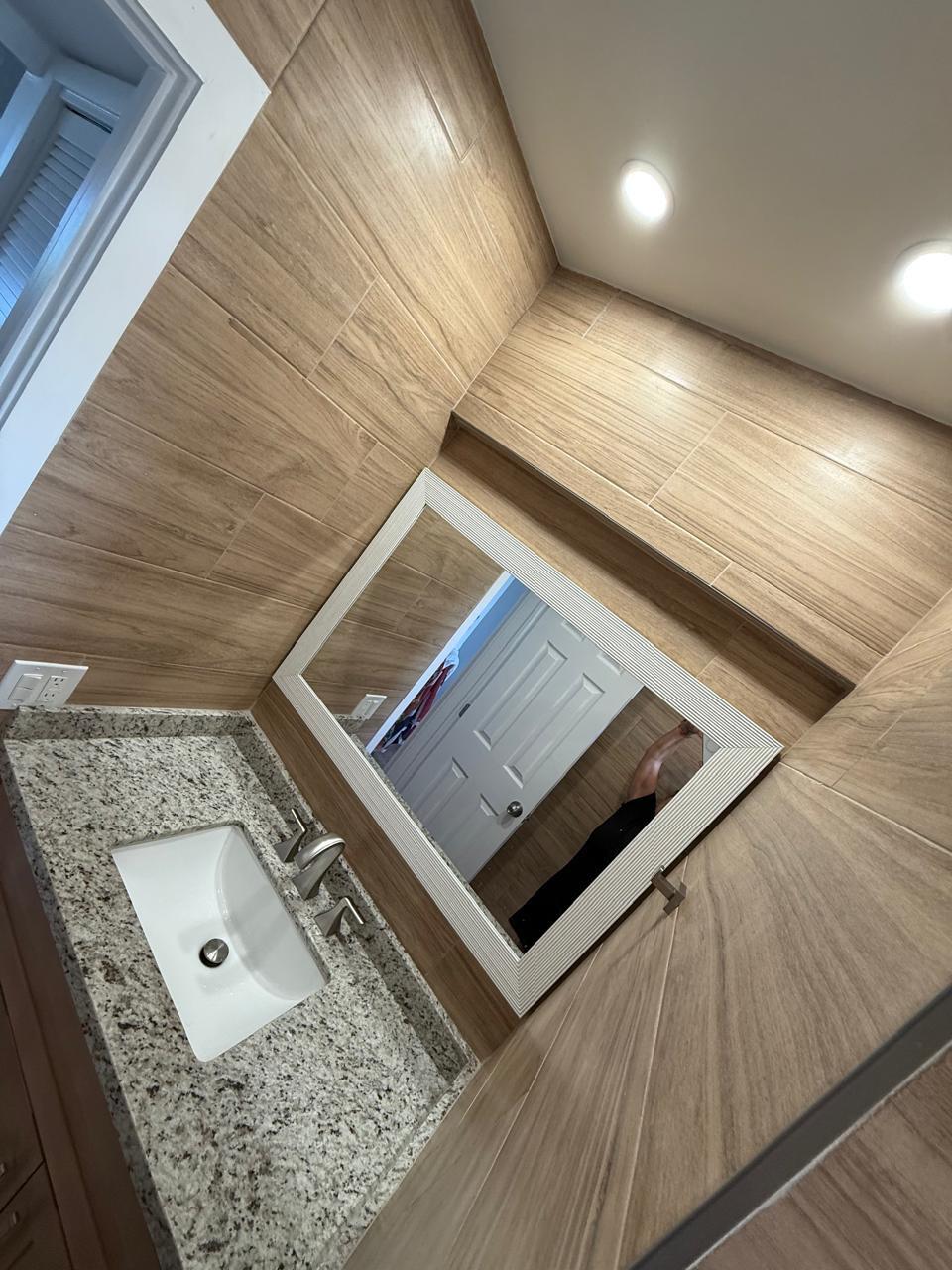 1815 North Surf Road, Unit 402 Hollywood, FL 33019 - Photo 27 of 35 4d43db7d-8bb5-4300-b102-f3b8c775333c