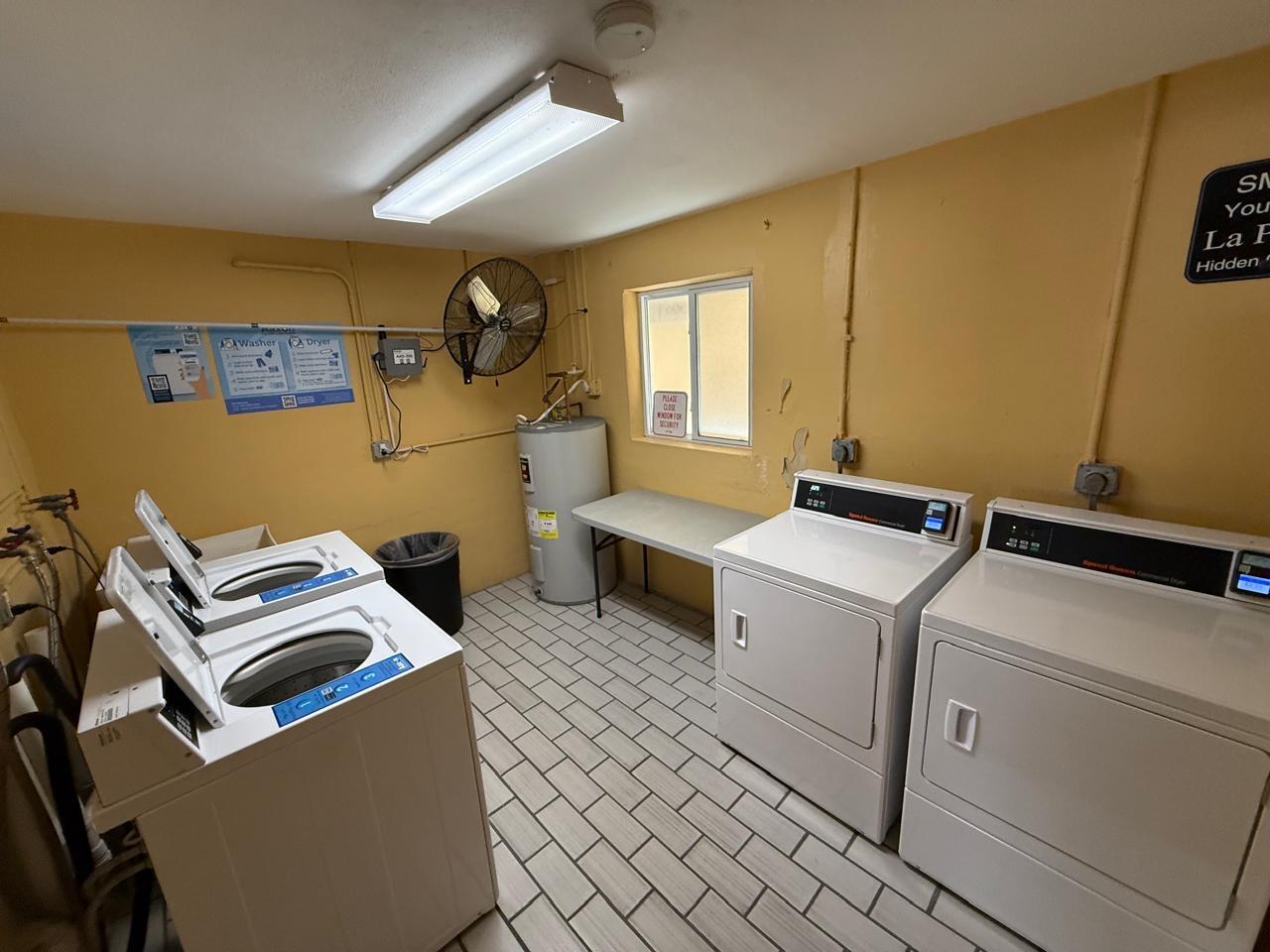 1815 North Surf Road, Unit 402 Hollywood, FL 33019 - Photo 30 of 35 c74123f2-f0c5-4c6d-b81b-80db651d8930