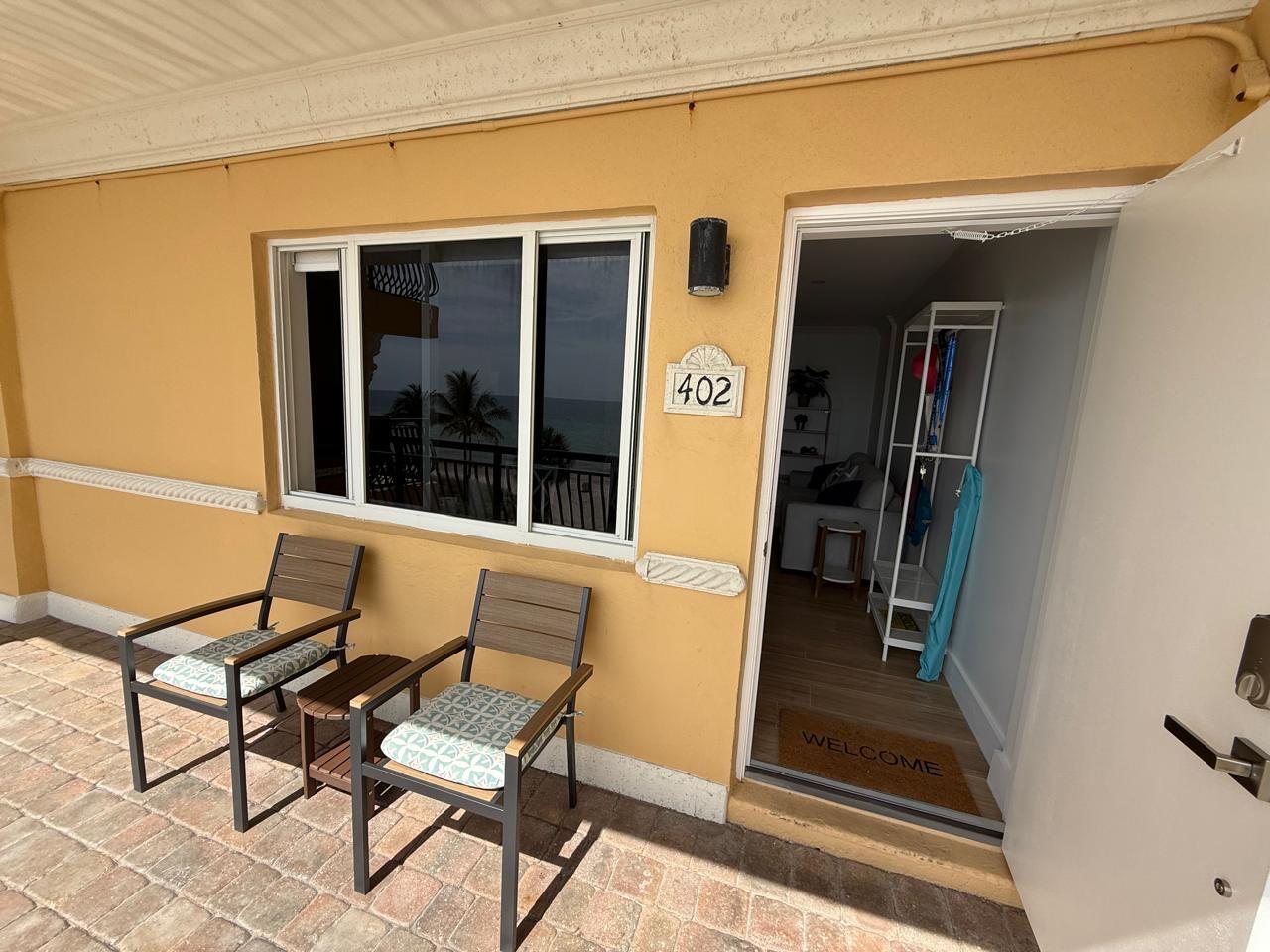 1815 North Surf Road, Unit 402 Hollywood, FL 33019 - Photo 4 of 35 24b868fa-c96b-4f74-abfc-f5d2426eee85