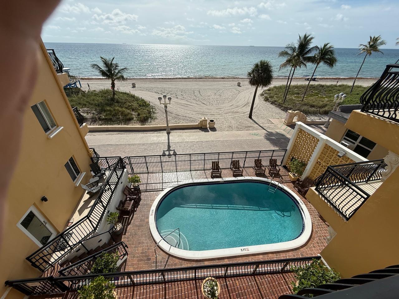 1815 North Surf Road, Unit 402 Hollywood, FL 33019 - Photo 6 of 35 0d423a33-46f9-4934-ba6b-3fe1d8f4700c