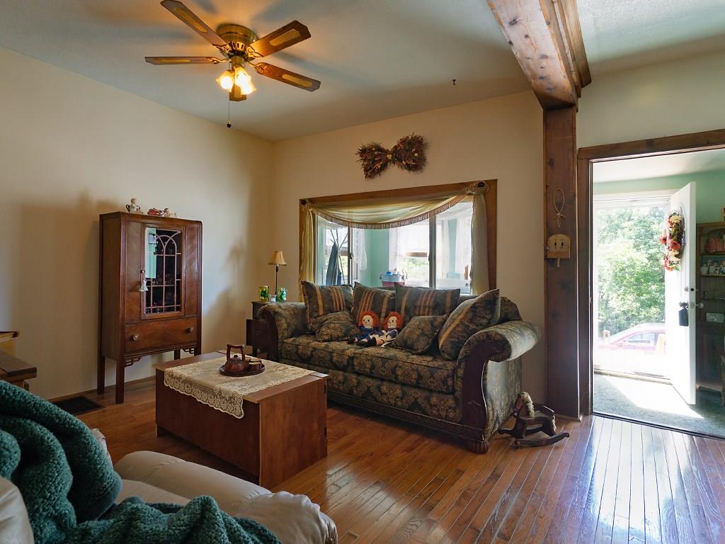 141 Colleen Street Butler, PA 16001 - Photo 3 of 21 Gallery Image 3