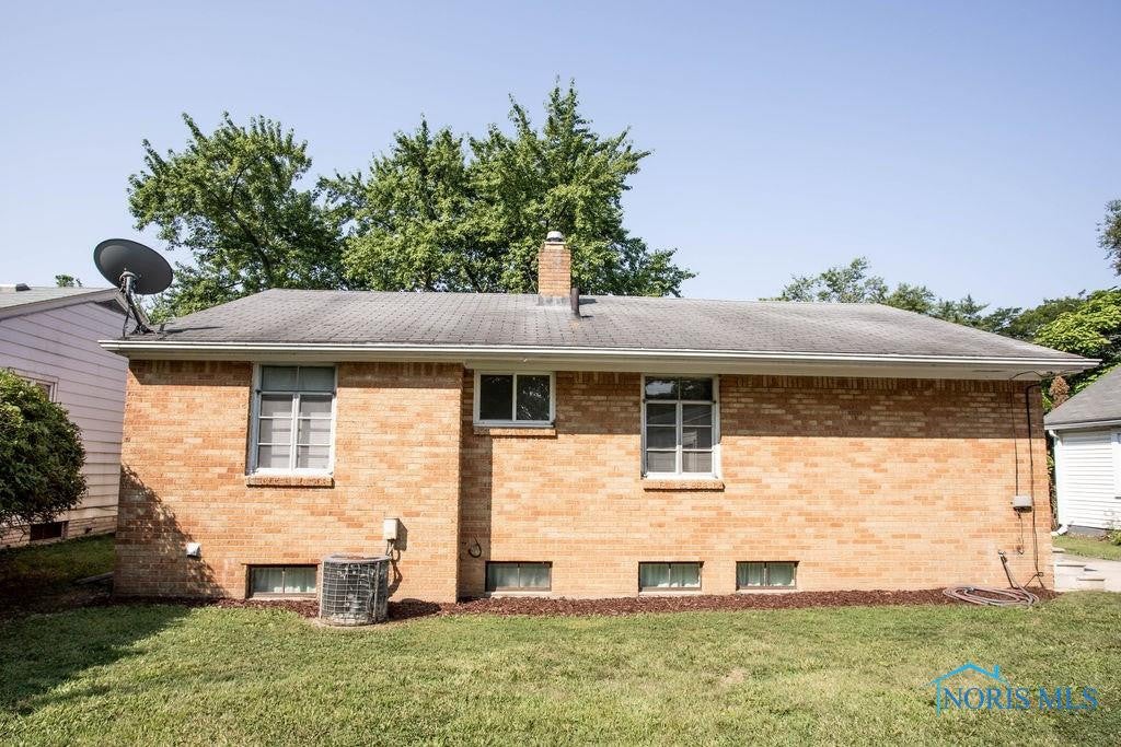 1228 Rosedale Street Maumee, OH 43537 - Photo 31 of 36 Gallery Image 31