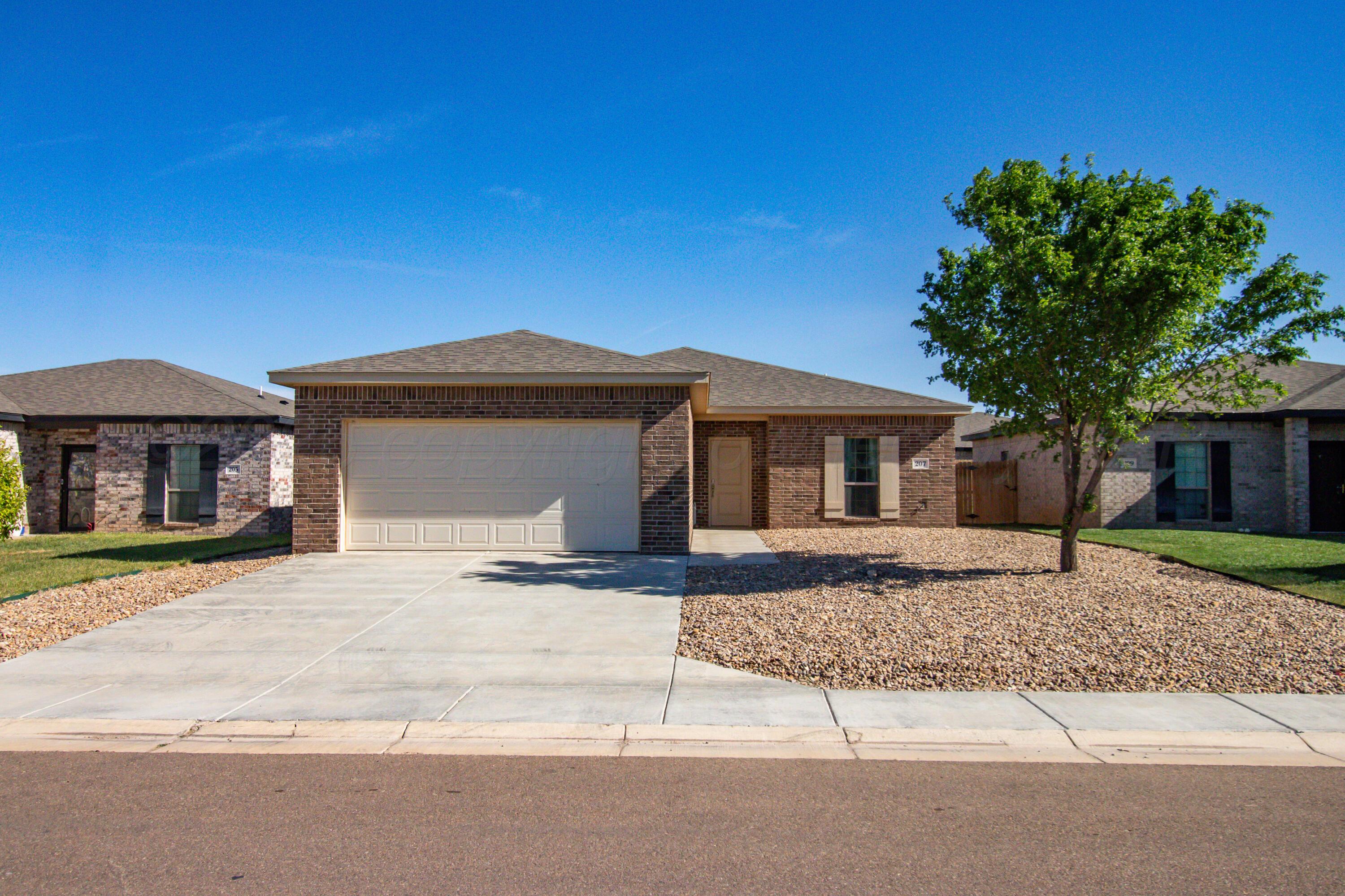 207 Mikeska Street Amarillo, TX 79118 - Photo 1 of 28 1000018813