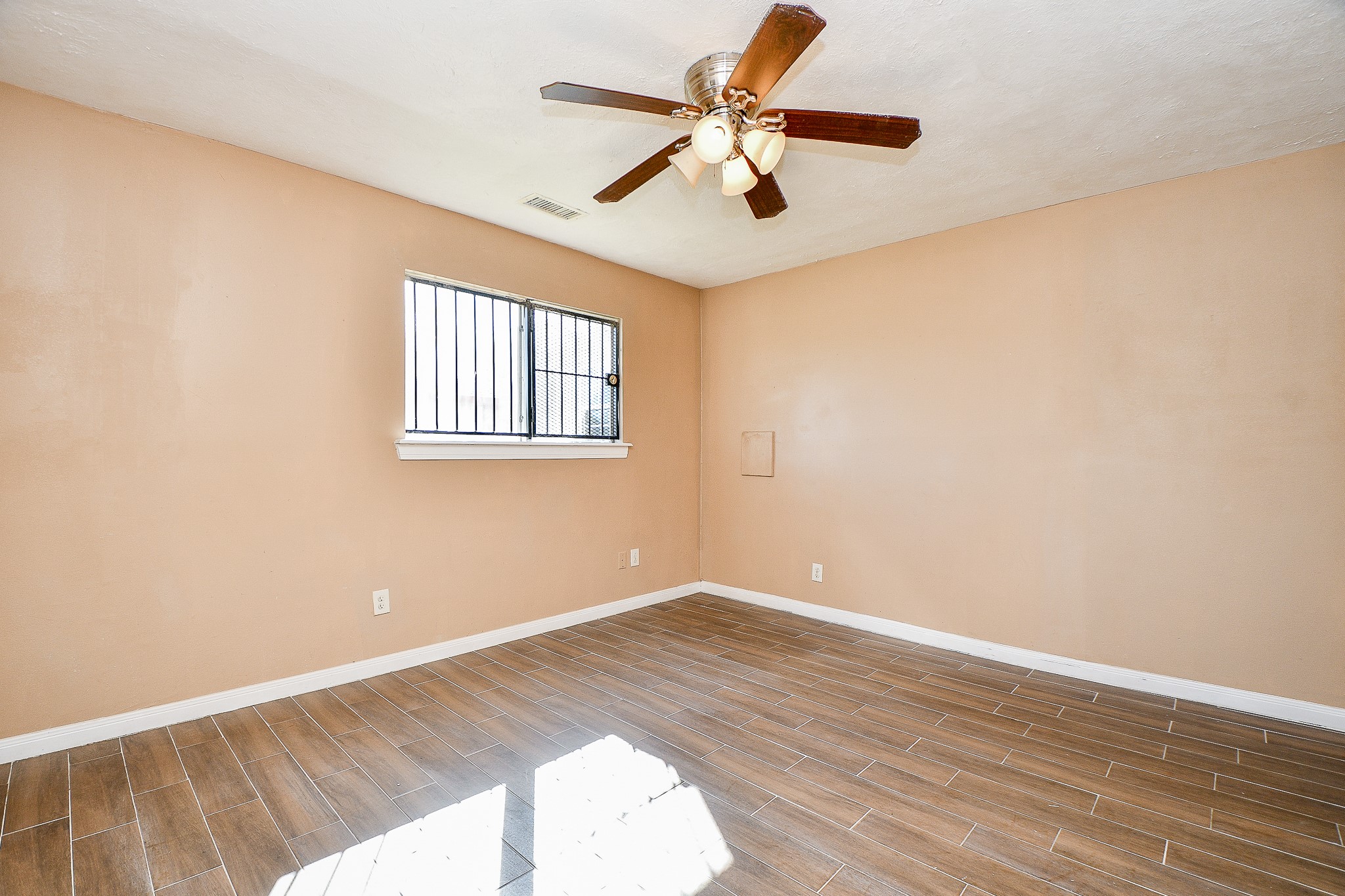 4926 Ridgestone Street Houston, TX 77053 - Photo 16 of 32