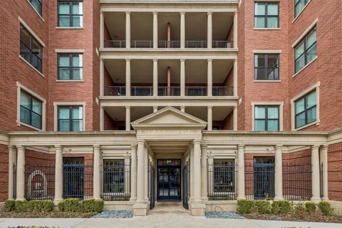 $1,150,000 | 350 Central Avenue, Unit 410, Southlake, TX 76092