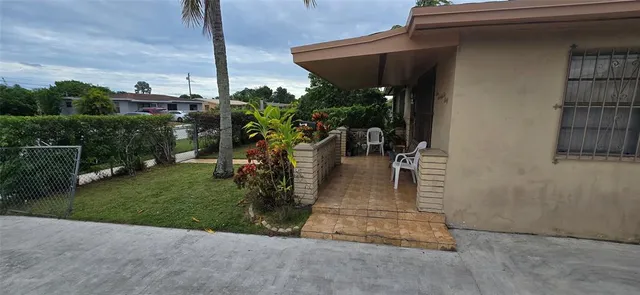 $569,000 | 17230 Northwest 10th Court, Miami, FL 33169