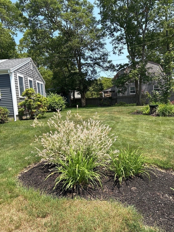 16 Hazelwood Road Dennis, MA 02660 - Photo 32 of 36