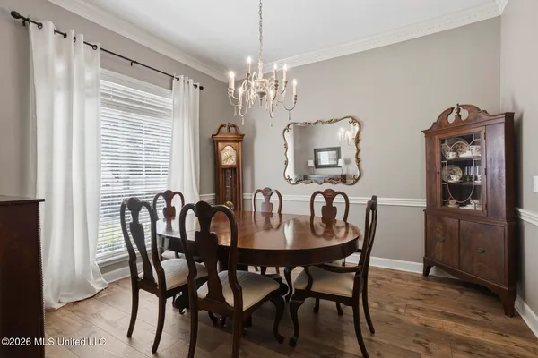 $325,000 | 420 Woodlands Circle, Brandon, MS 39047