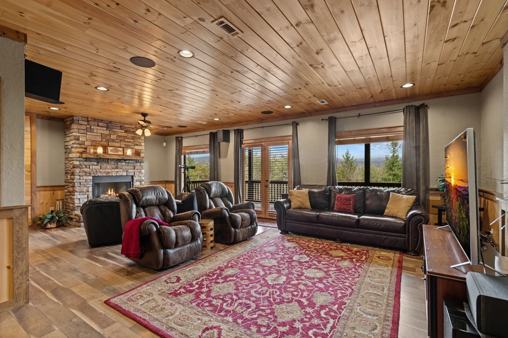 267 Oasis Drive Blue Ridge, GA 30513 - Photo 35 of 70 Gallery Image 35