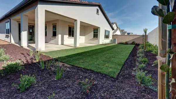 $986,328 | 1675 North Blackwood Avenue, Clovis, CA 93619