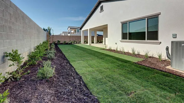 $986,328 | 1675 North Blackwood Avenue, Clovis, CA 93619