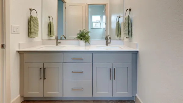 $1,001,325 | 1675 North Blackwood Avenue, Clovis, CA 93619