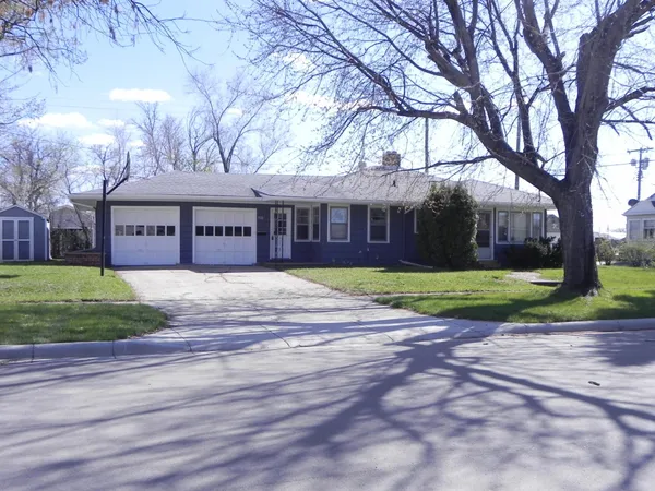 $99,000 | 411 5th Avenue South, Wahpeton, ND 58075