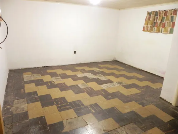 $99,000 | 411 5th Avenue South, Wahpeton, ND 58075