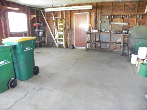 $99,000 | 411 5th Avenue South, Wahpeton, ND 58075
